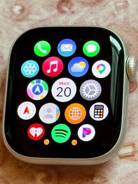 APPLE WATCH SERIES 10, GPS. 42MM